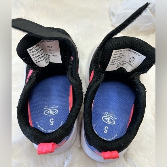 Athletic Works infant athletic sneaker mesh shoes with velcro Sz-5. I - Picture 4 of 9